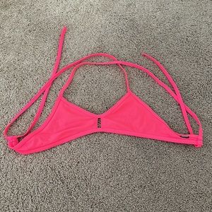 Jolyn Vent Top // Color: Hot Pink // Size: MEDIUM